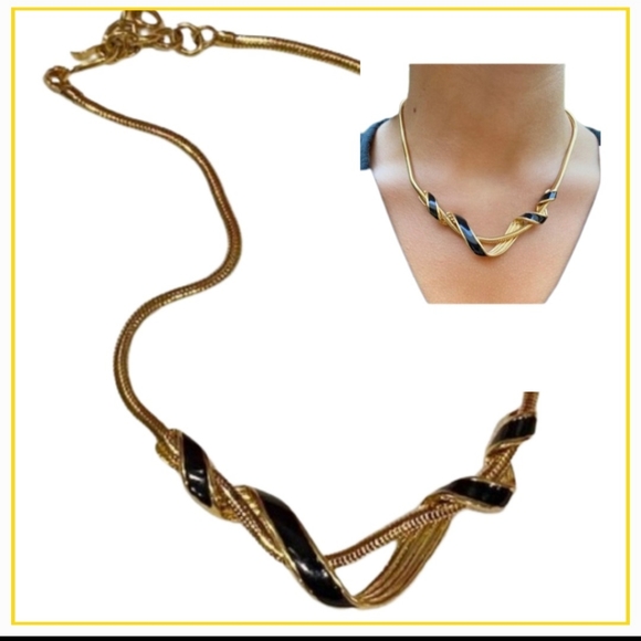 VTG MONET Gold and Black Enamel NECKLACE - Picture 3 of 10